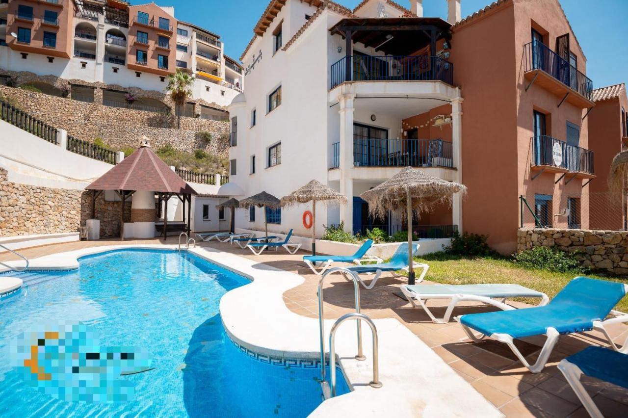 Vista Bahia Con Piscinas, Parking Y Terraza Apartment La Herradura  Exterior photo